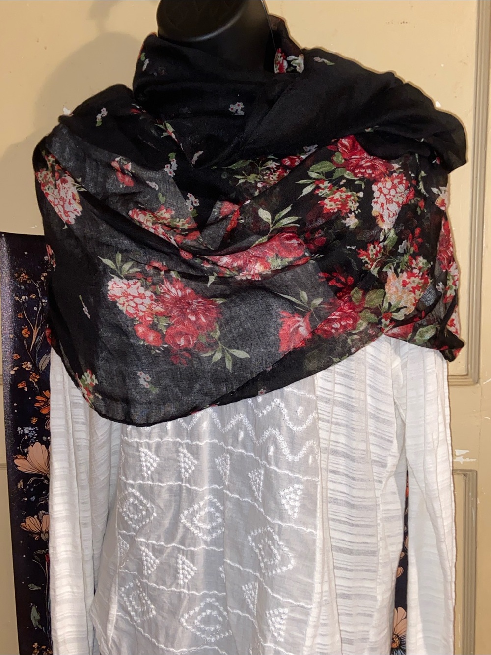 SHEER BLACK FLORAL INFINITY SCARF Charlotte Russe Large 70”
